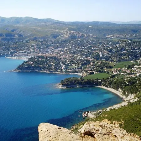Un Jardin Sur La Mer *